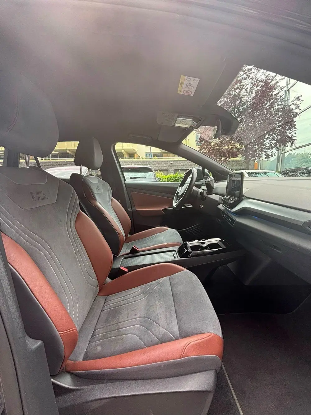 Volkswagen ID.4 First 77 kWh uit 2020, foto 12