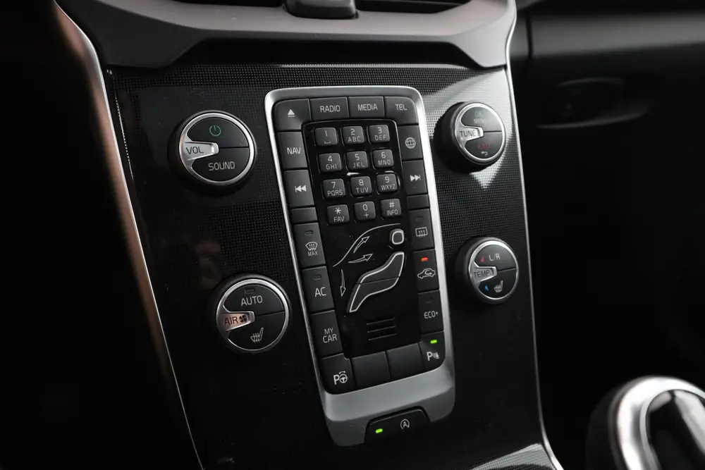 Volvo V40 Cross Country 1.5 Pro uit 2019, foto 19