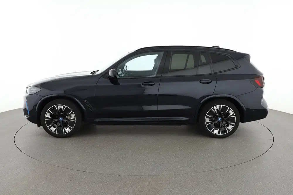 BMW iX3 Executive 80 kWh uit 2022, foto 3