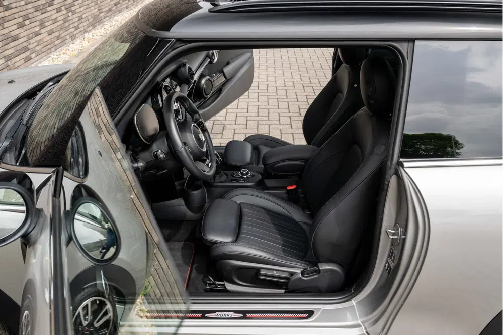 Mini Cooper S 2.0 Cooper S F1 Aut. uit 2023, foto 19