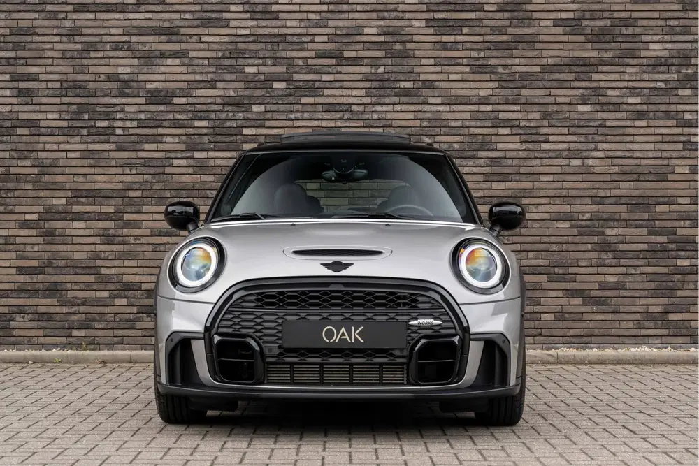 Mini Cooper S 2.0 Cooper S F1 Aut. uit 2023, foto 3