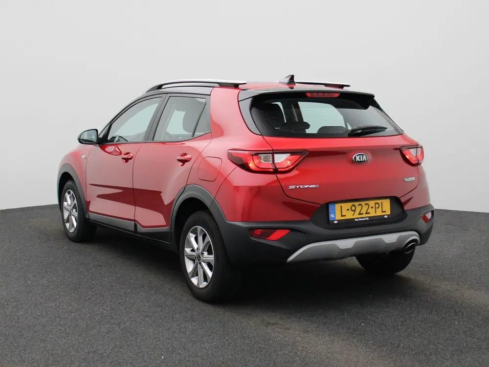 Kia Stonic 1.0 T-GDi MHEV DynamicLine uit 2021, foto 2