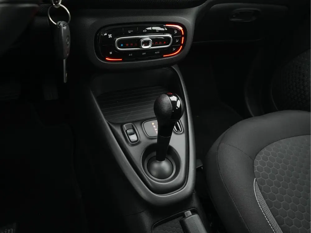 Smart Forfour EQ Passion 18 kWh {SoH-95%} Aut.*FACE-LIFT | L uit 2021, foto 13