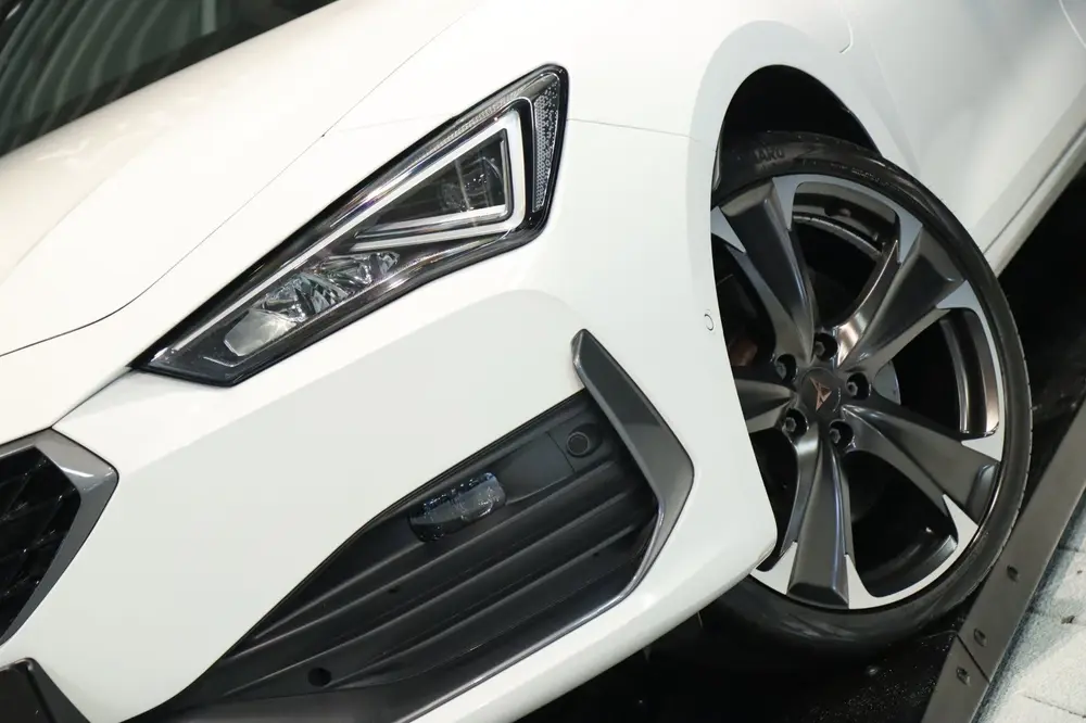 Cupra Leon 1.4 e-Hybrid uit 2021, foto 2