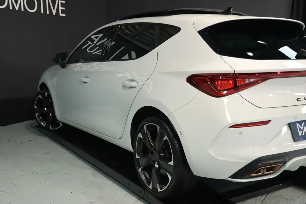 Cupra Leon 1.4 e-Hybrid uit 2021, foto 3