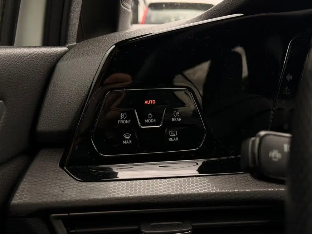 Volkswagen GOLF 2.0 TDI GTD. PANO, CARPLAY, ACC. uit 2021, foto 18