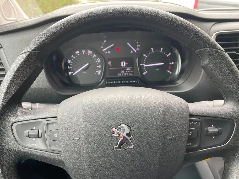 Peugeot Expert 1.5 BlueHDI 100 S&S Lengte 2 uit 2022, foto 12