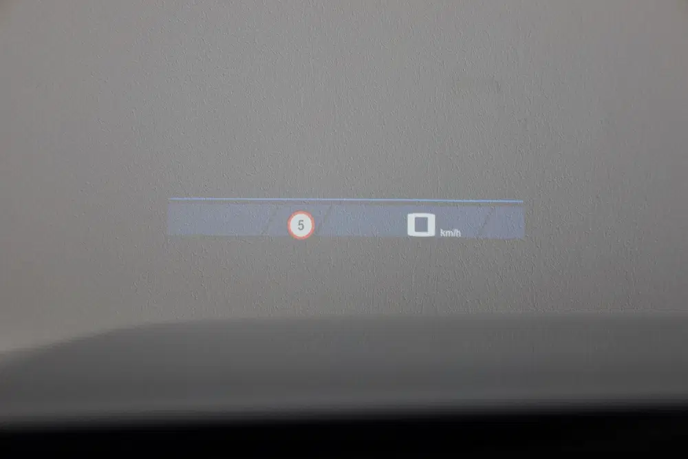 BMW M5 Sedan uit 2026, foto 13