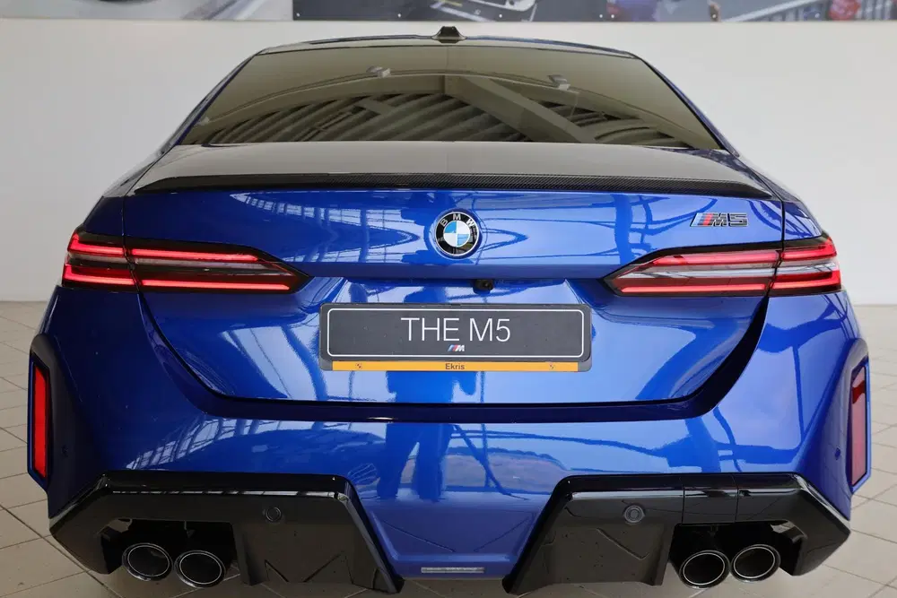 BMW M5 Sedan uit 2026, foto 5