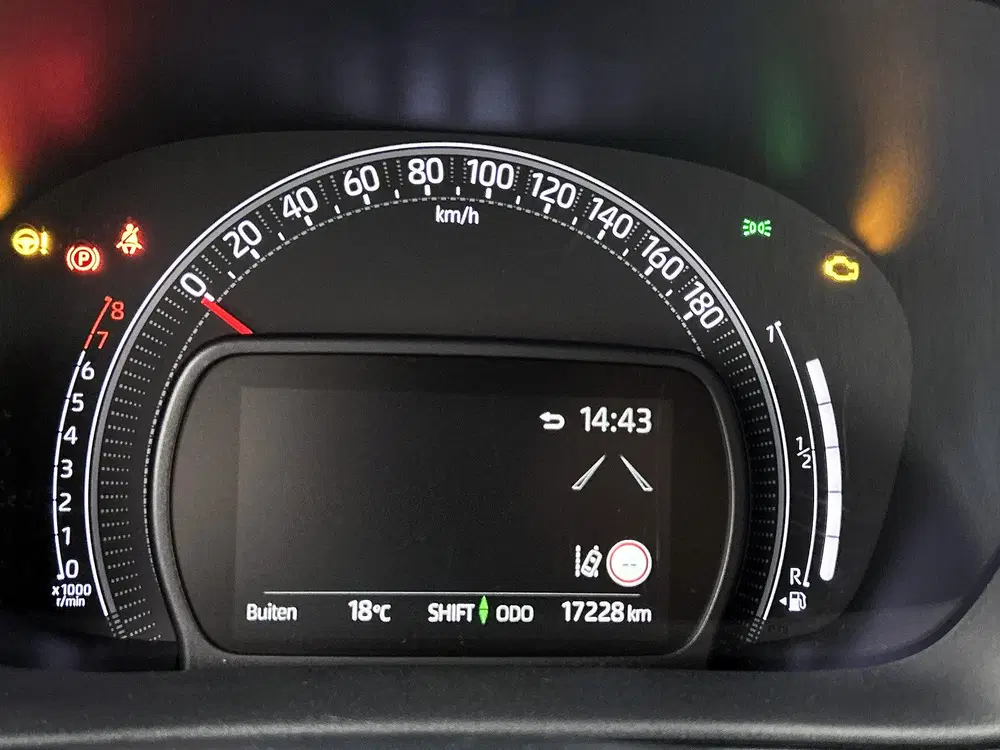 Toyota Aygo X 1.0 VVT-i MT Play uit 2025, foto 5