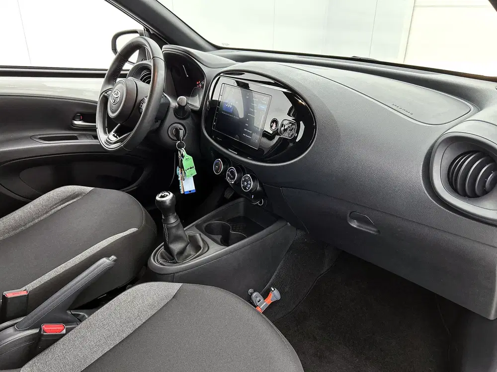 Toyota Aygo X 1.0 VVT-i MT Play uit 2025, foto 6