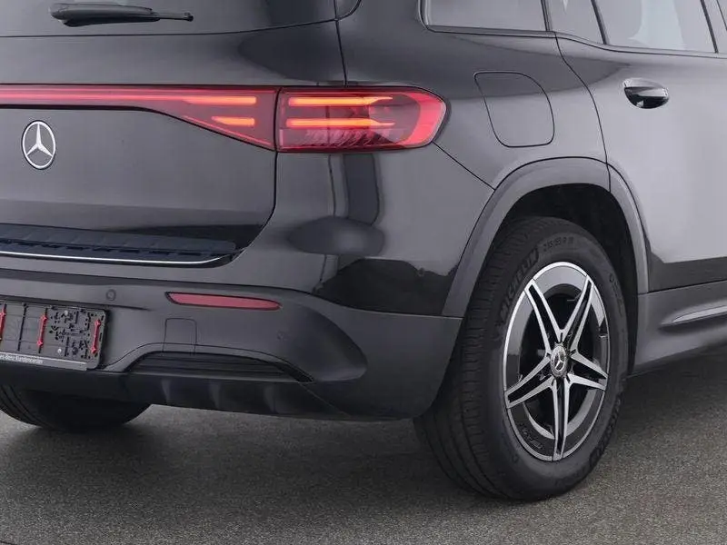 Mercedes-Benz EQB 250+ AMG Line 71 kWh uit 2025, foto 8