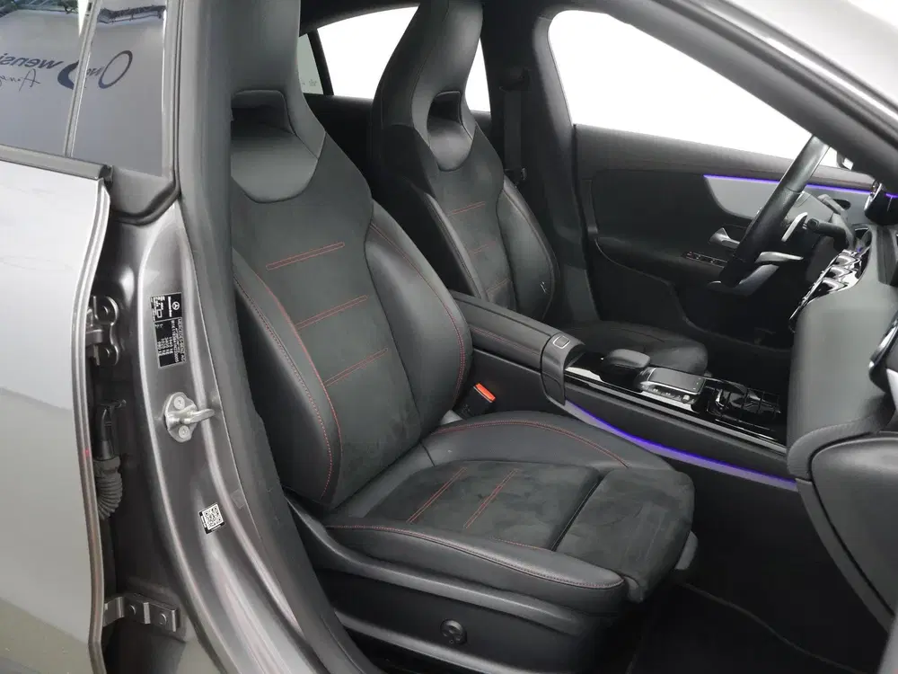 Mercedes-Benz CLA 180 Business Solution AMG uit 2021, foto 10