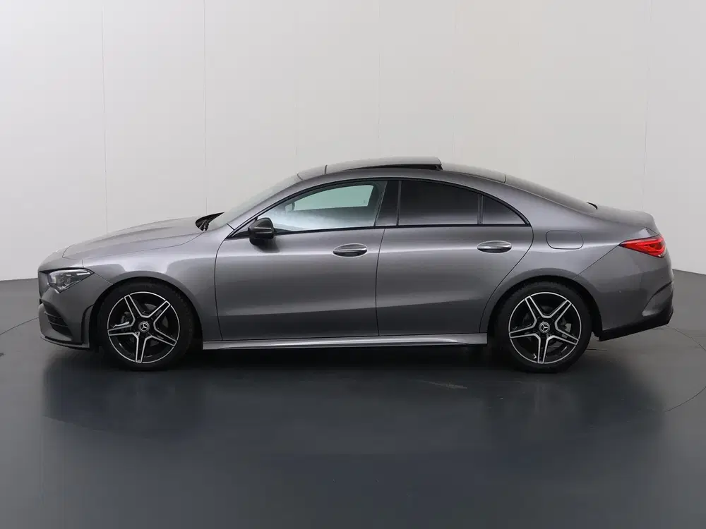 Mercedes-Benz CLA 180 Business Solution AMG uit 2021, foto 5