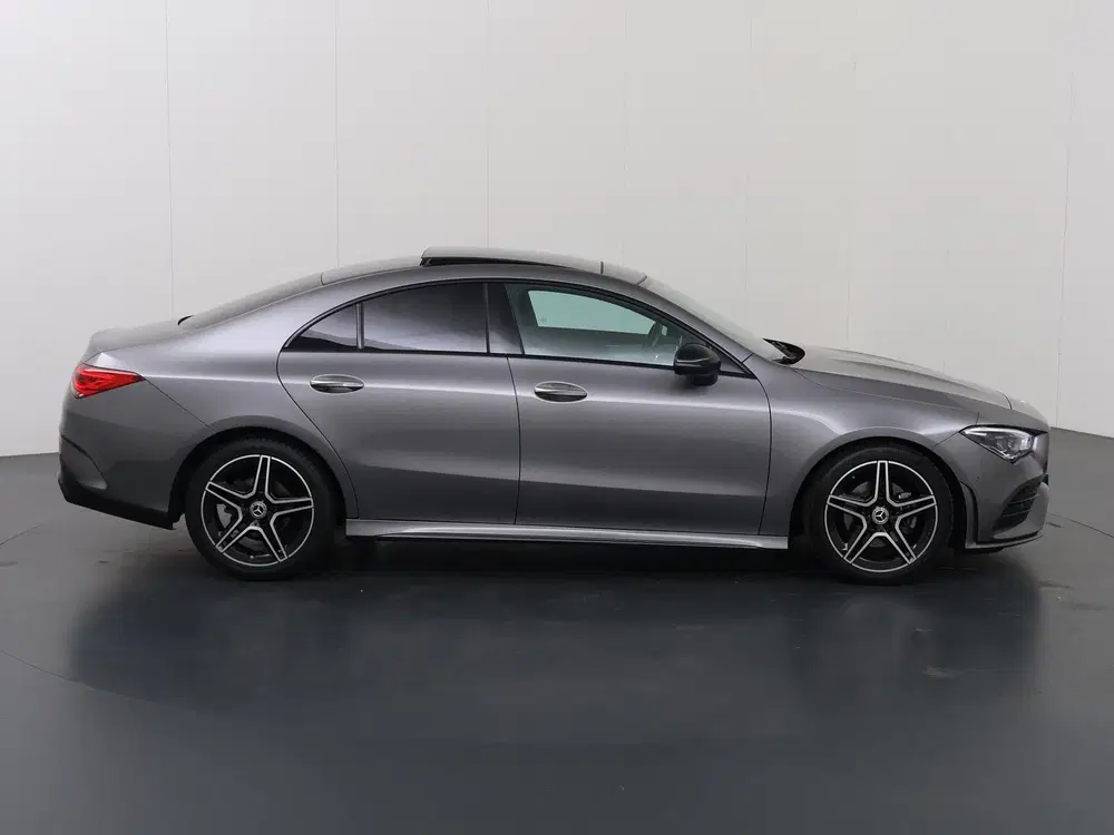 Mercedes-Benz CLA 180 Business Solution AMG uit 2021, foto 6