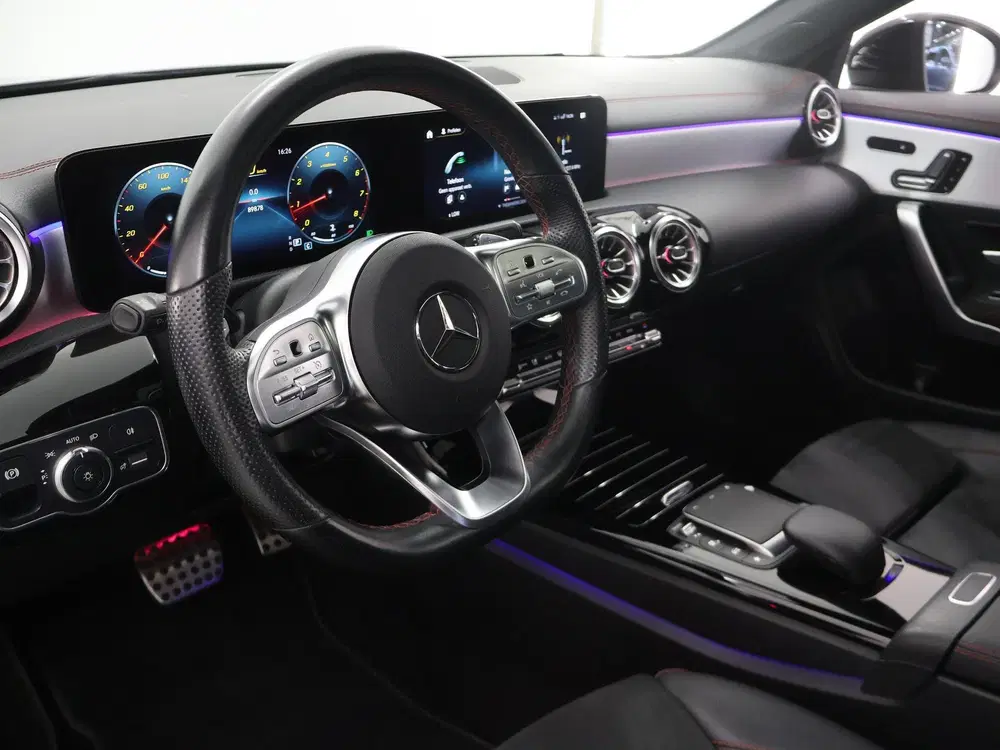 Mercedes-Benz CLA 180 Business Solution AMG uit 2021, foto 7