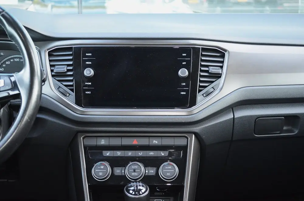 Volkswagen T-ROC 1.0 TSI | Navigatie | Adaptive cruise contr uit 2019, foto 12