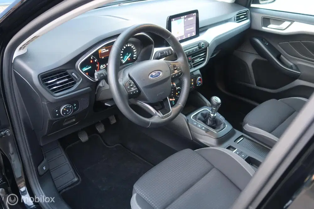 Ford Focus 1.0 EcoBoost EDITION EDITION CARPLAY uit 2019, foto 10