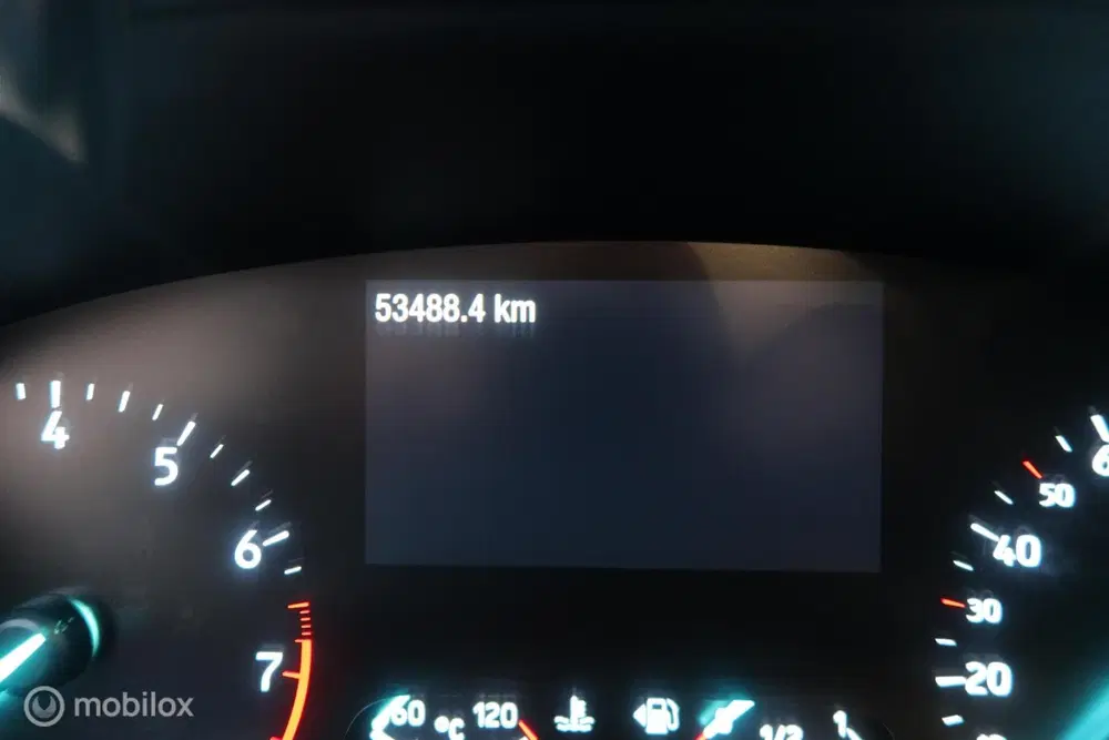 Ford Focus 1.0 EcoBoost EDITION EDITION CARPLAY uit 2019, foto 20