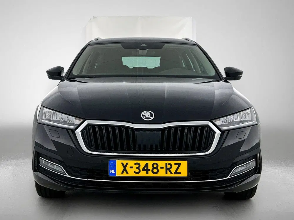 Skoda Octavia 1.0 e-TSI Business Edition Plus 110 PK uit 2024, foto 5