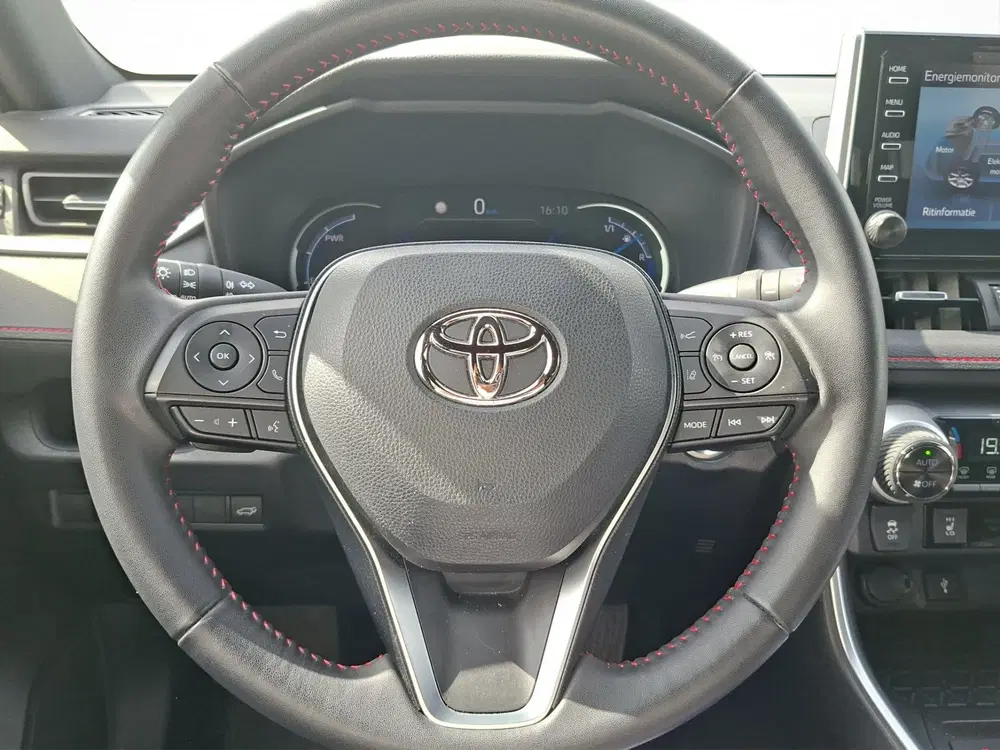 Toyota RAV 4 2.5 Plug-in Hybrid AWD Dynamic uit 2022, foto 17