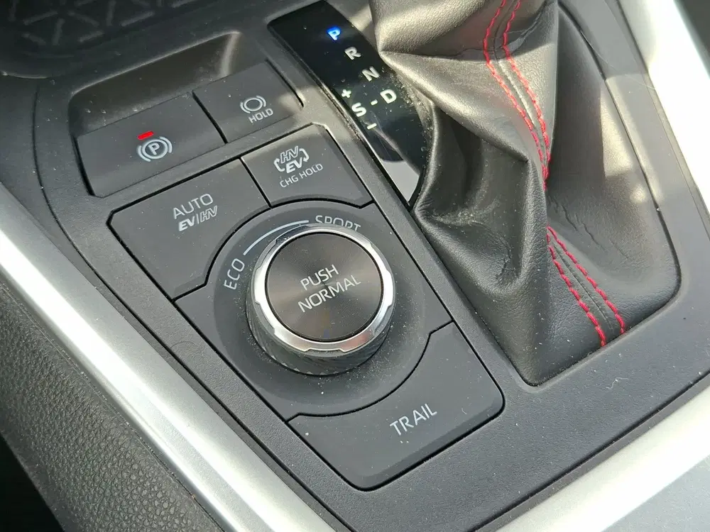 Toyota RAV 4 2.5 Plug-in Hybrid AWD Dynamic uit 2022, foto 9