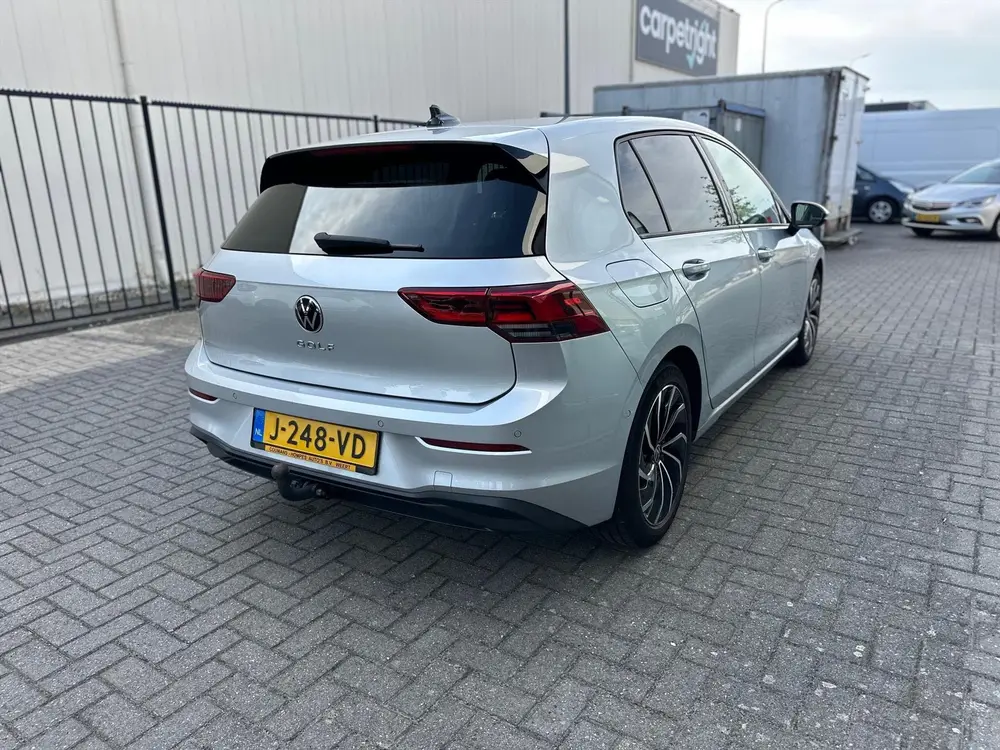 VOLKSWAGEN Golf 1.5 TSI 130pk Life Business PANORAMA,IQ,KEYL uit 2020, foto 7