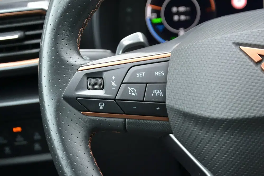 Cupra Formentor 1.4 e-Hybrid VZ Performance 245PK uit 2022, foto 18