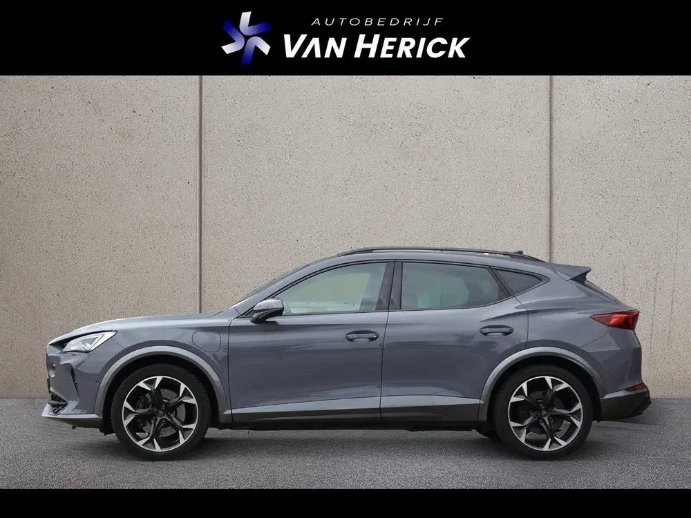 Cupra Formentor 1.4 e-Hybrid VZ Performance 245PK uit 2022, foto 2