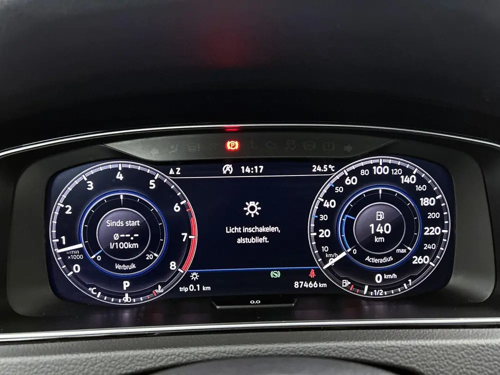 Volkswagen Golf Variant 1.5 TSI Highline Business R | Panora uit 2020, foto 19