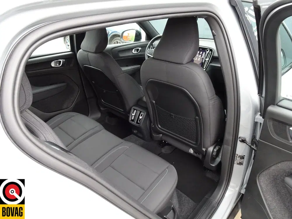 Volvo XC40 Single Motor Essential 69 kWhSOH95% (bj 20 uit 2024, foto 18