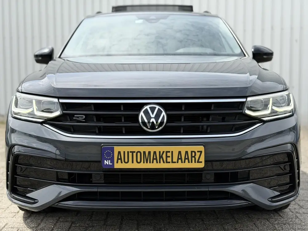 Volkswagen Tiguan 1.5 TSI ACT Highline Business 3X R-Line PA uit 2021, foto 2