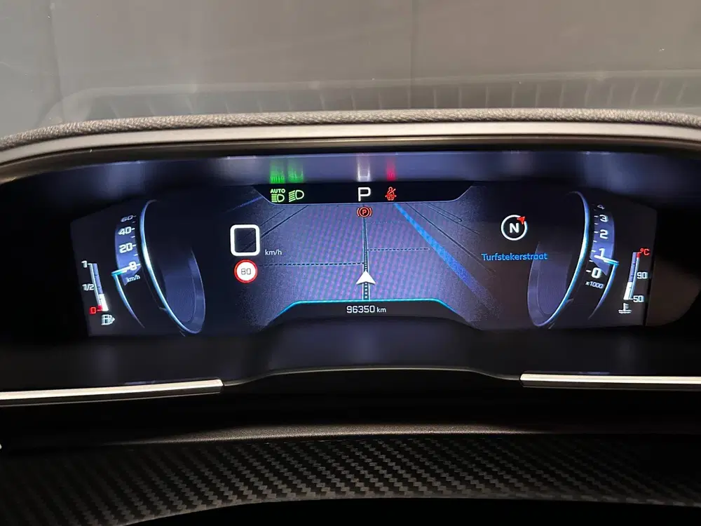 Peugeot 508 1.6 PureTech GT Line uit 2019, foto 16