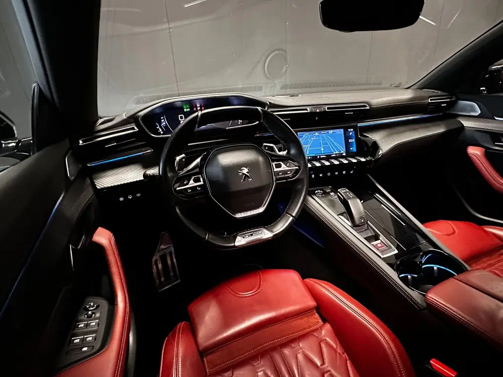 Peugeot 508 1.6 PureTech GT Line uit 2019, foto 9