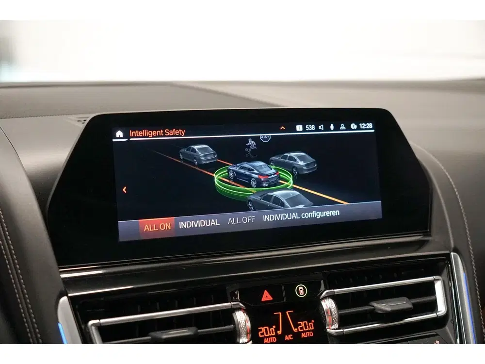 BMW 8-serie M850i xDrive CoPilot uit 2019, foto 18