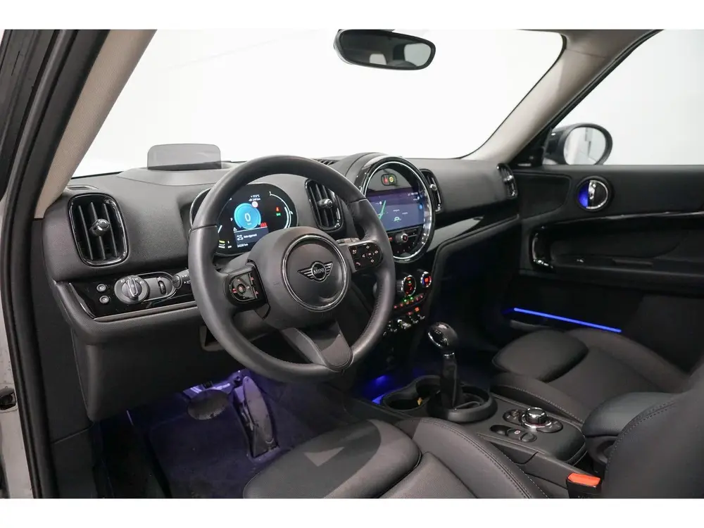 Mini Countryman 1.5 Cooper S E ALL4 Panoramadak uit 2023, foto 2
