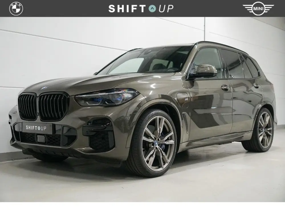 BMW X5 xDrive45e M-Sport uit 2023