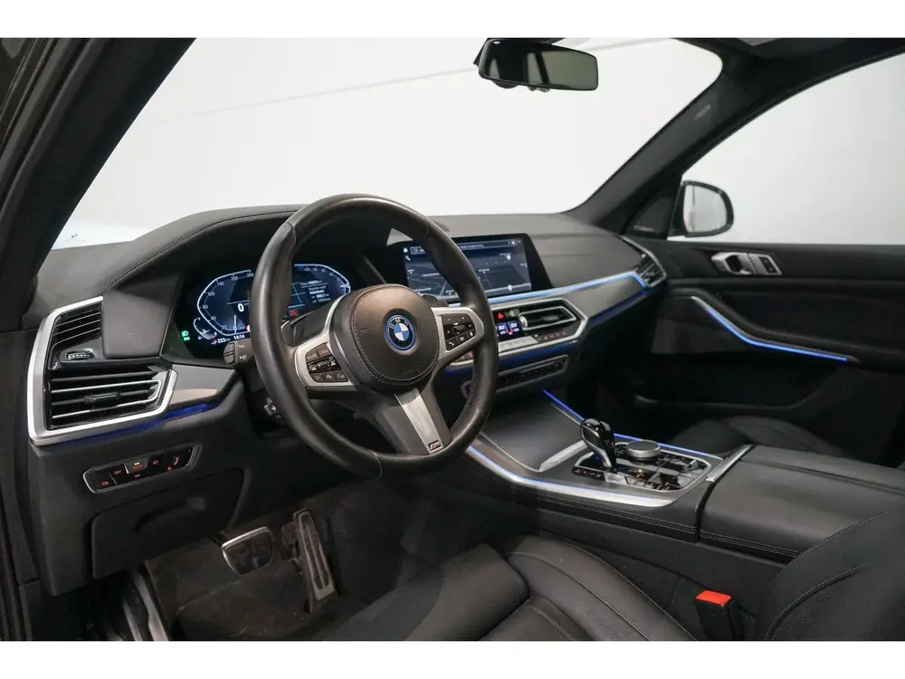 BMW X5 xDrive45e M-Sport uit 2023, foto 2
