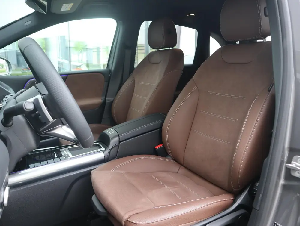 Mercedes-Benz B-Klasse 180 Business Solution AMG l Keyless l uit 2025, foto 11