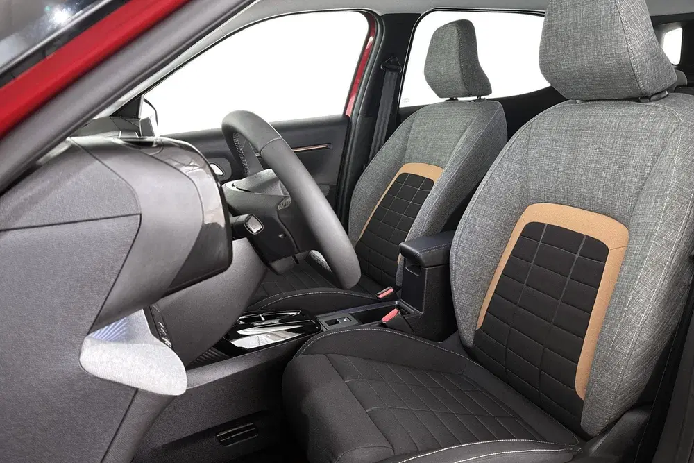 Citroën C3 Aircross Citroen C3 Aircross 1.2 Hybrid 145pk Plus uit 2025, foto 6