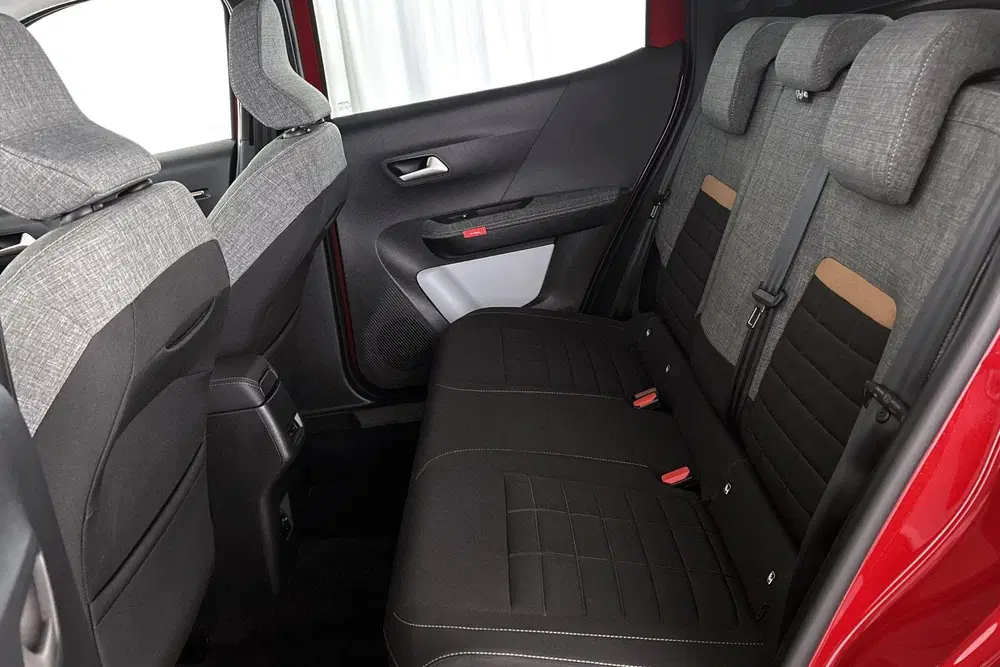 Citroën C3 Aircross Citroen C3 Aircross 1.2 Hybrid 145pk Plus uit 2025, foto 8