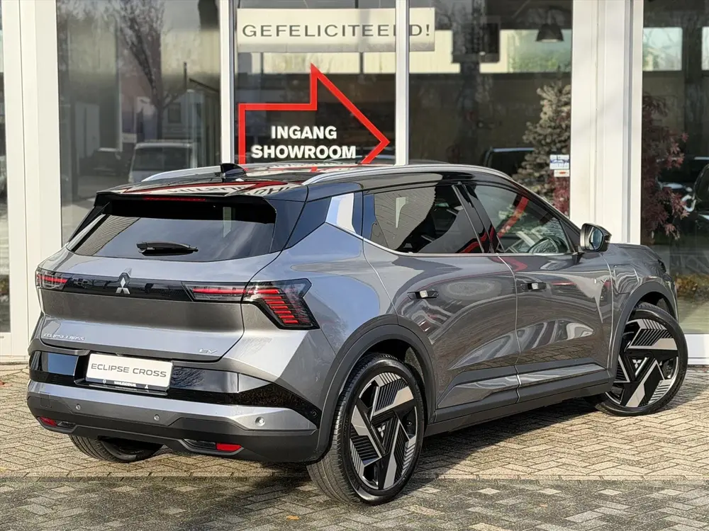 Mitsubishi Eclipse Cross 87kWh 220pk Instyle uit 2025, foto 3
