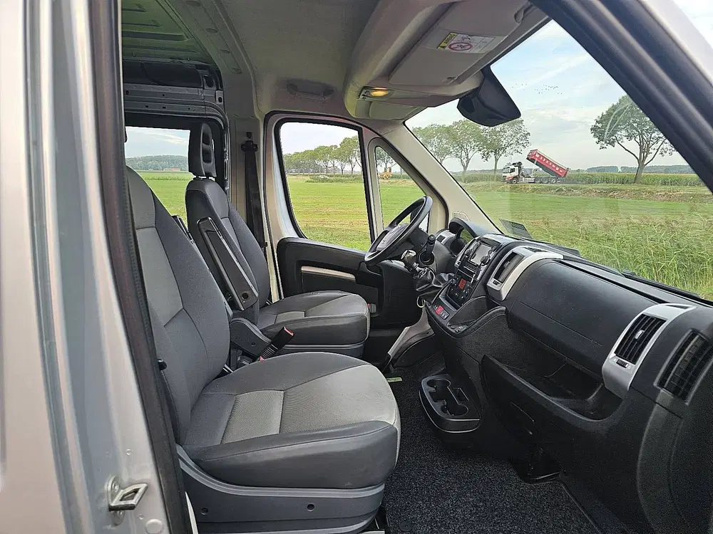 Fiat Ducato 35 2.3 dc clima euro6 uit 2020, foto 7