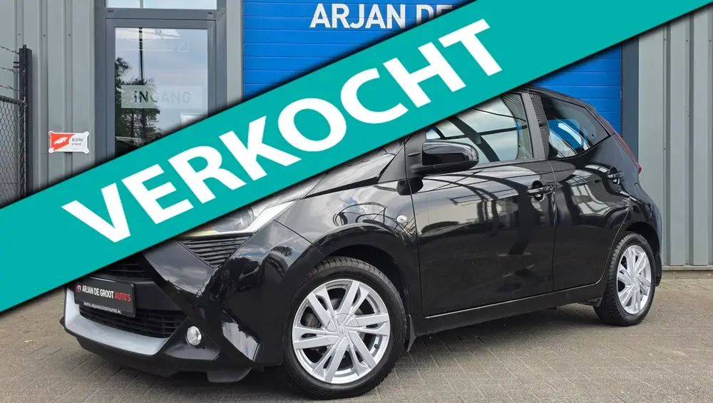 Toyota Aygo 1.0 VVT-i x-play 5Drs AUTOMAAT Cabrio top uit 2019