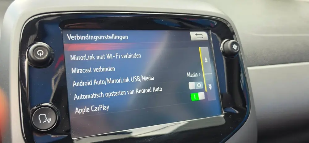 Toyota Aygo 1.0 VVT-i x-play 5Drs AUTOMAAT Cabrio top uit 2019, foto 10