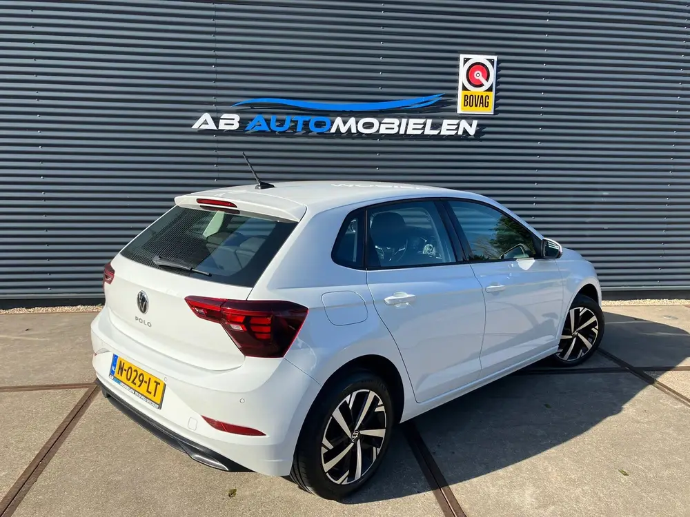 Volkswagen Polo 1.0 TSI Life PDC/ CARPLAY uit 2021, foto 3