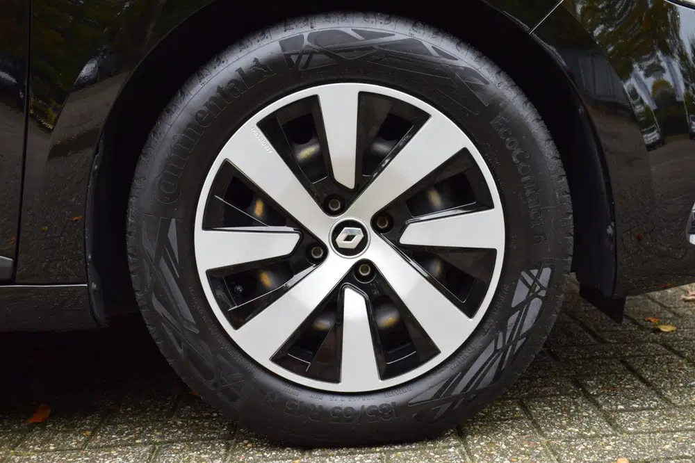 Renault Clio 1.0 TCe 90PK Equilibre PDC uit 2023, foto 17