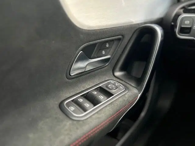 Mercedes-Benz A-Klasse 200 AMG Nieuwe ketting uit 2022, foto 15