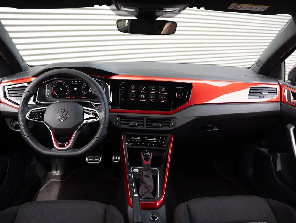 Volkswagen Polo 2.0 TSI GTI Beats Camera Keyless Lane Blinds uit 2022, foto 16