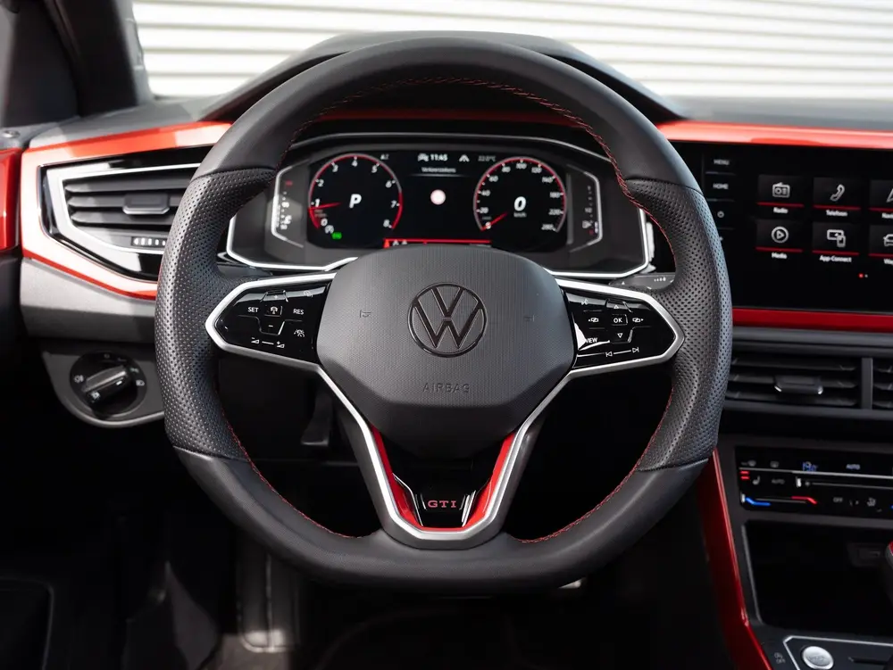Volkswagen Polo 2.0 TSI GTI Beats Camera Keyless Lane Blinds uit 2022, foto 17